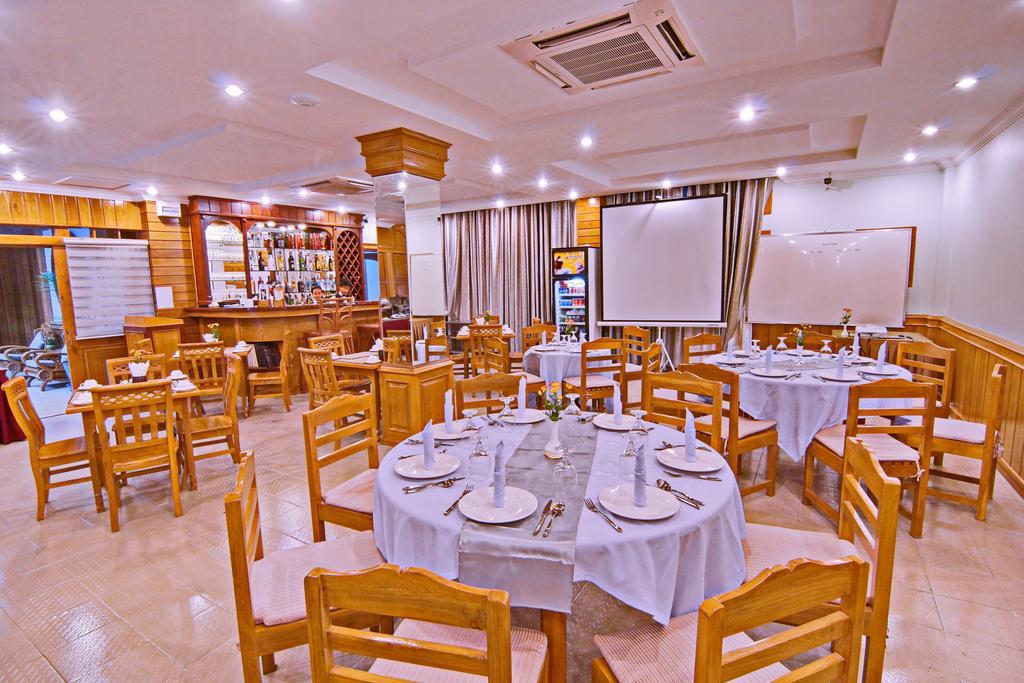 Hotel Dingar Mandalay Exteriör bild