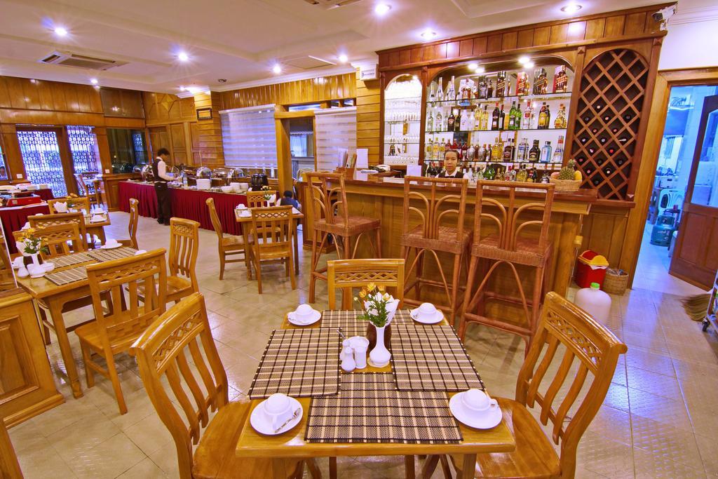 Hotel Dingar Mandalay Exteriör bild