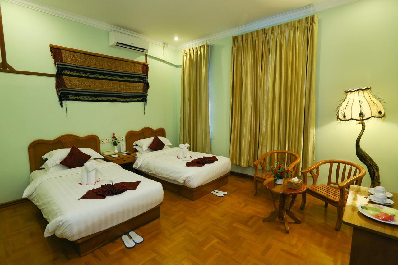 Hotel Dingar Mandalay Exteriör bild