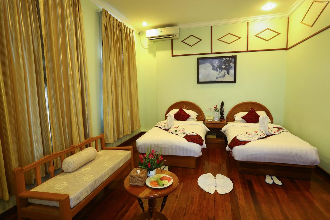 Hotel Dingar Mandalay Exteriör bild