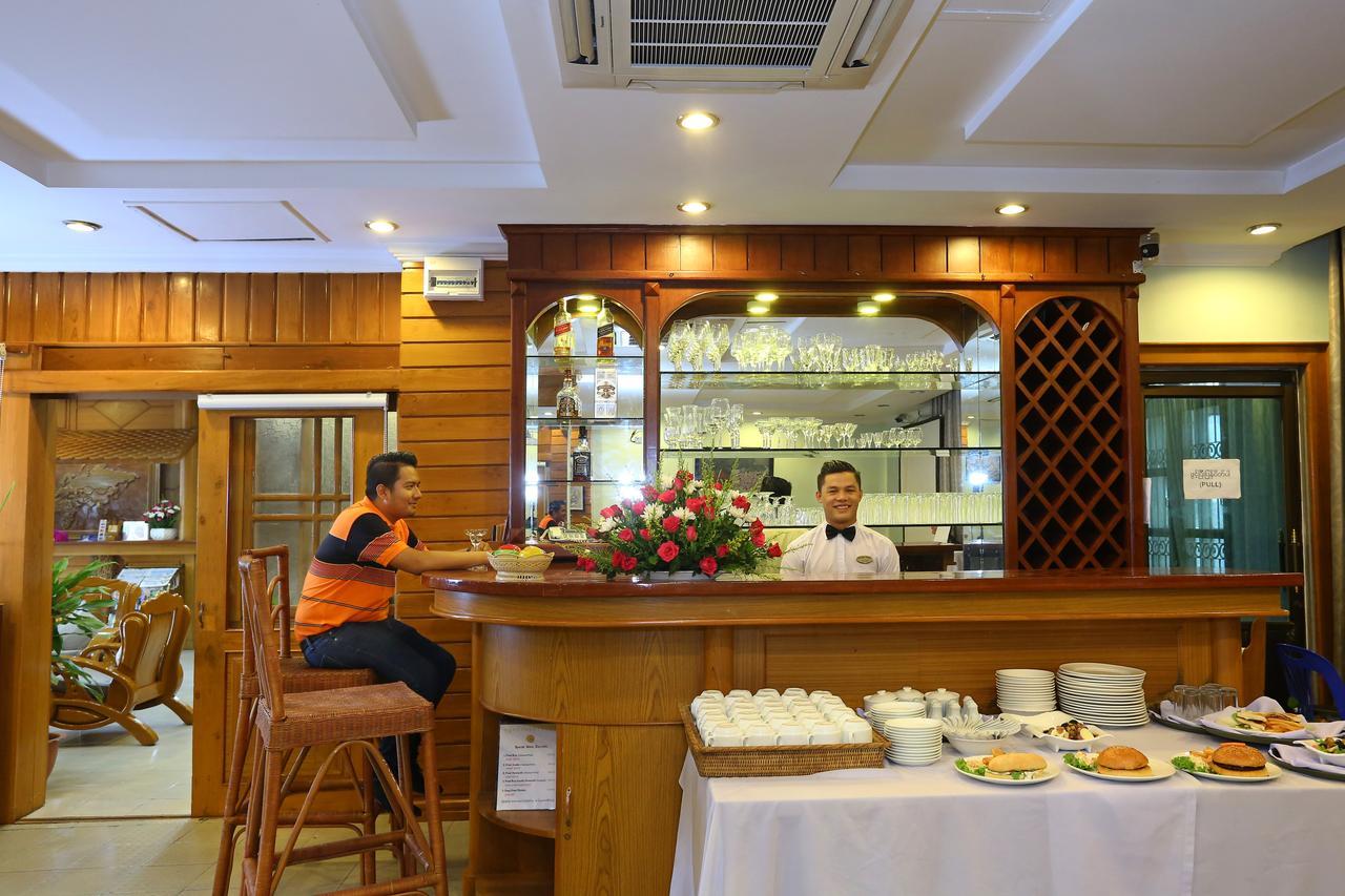 Hotel Dingar Mandalay Exteriör bild